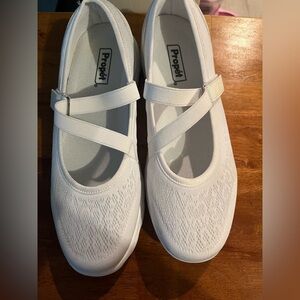Propet Mary Janes